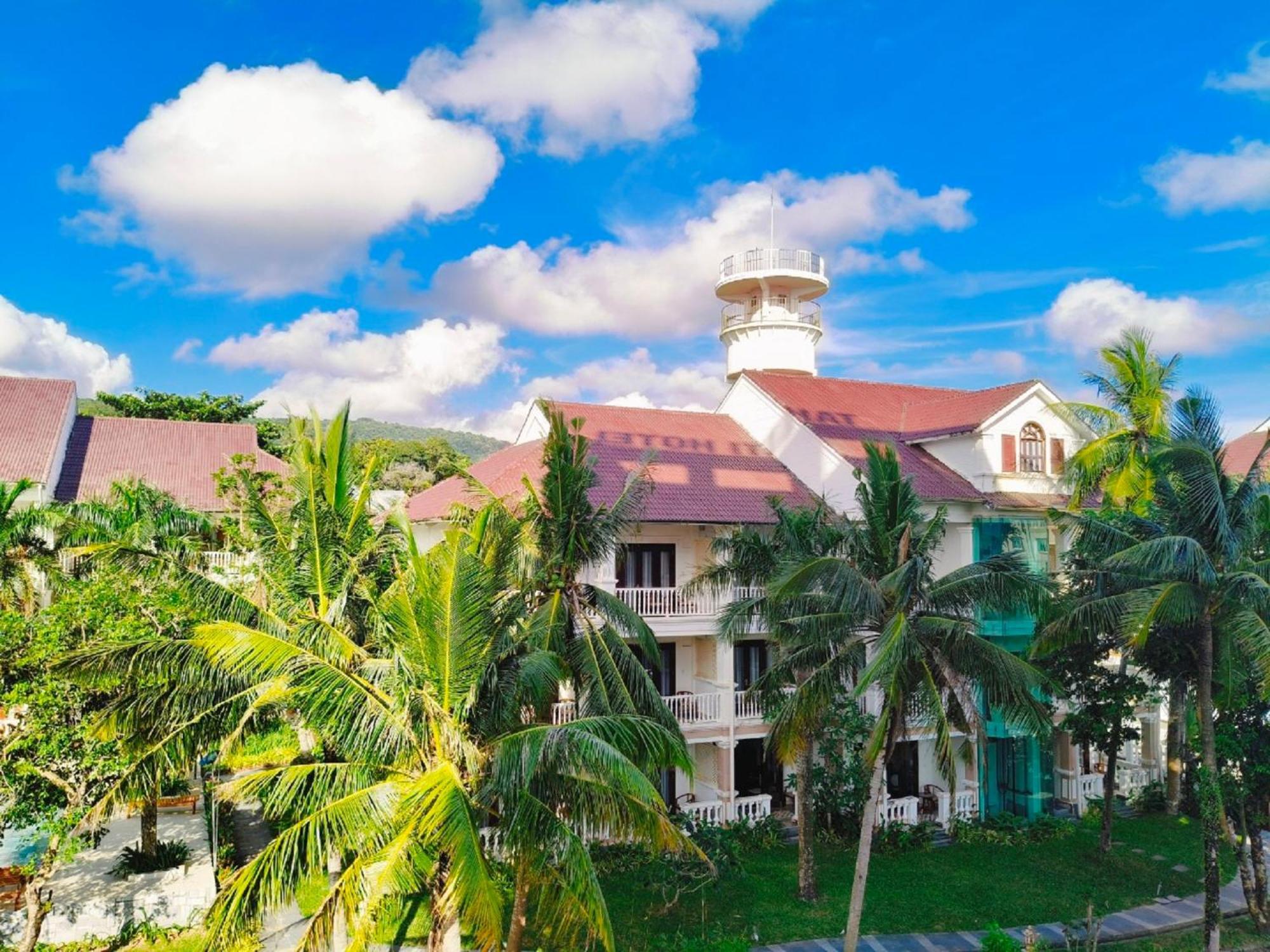 Tahiti Resort Дуонг-Донг Экстерьер фото
